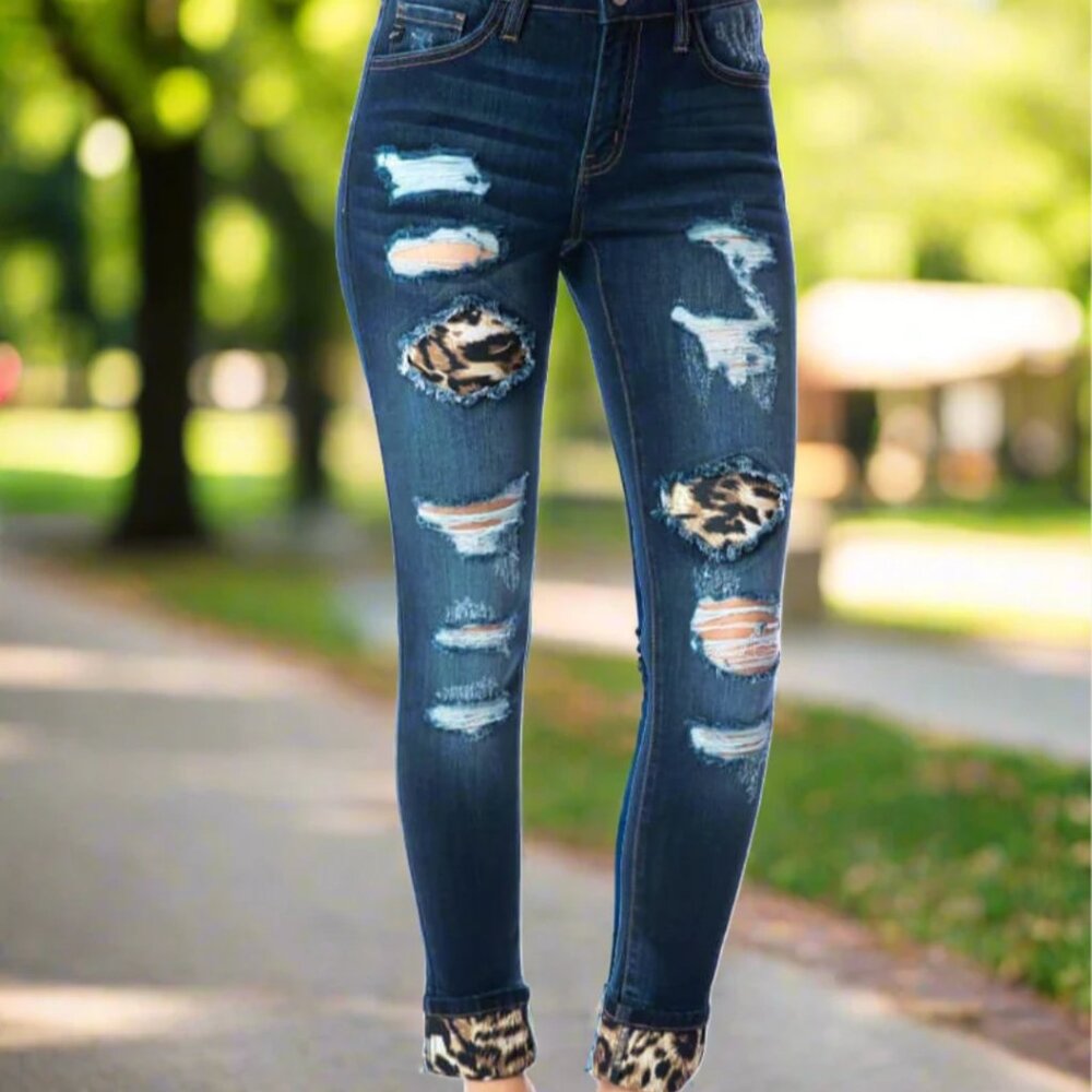 KanCan Mid Rise Distressed Leopard Print Accent Super Skinny Jeans - Picture 2 of 16